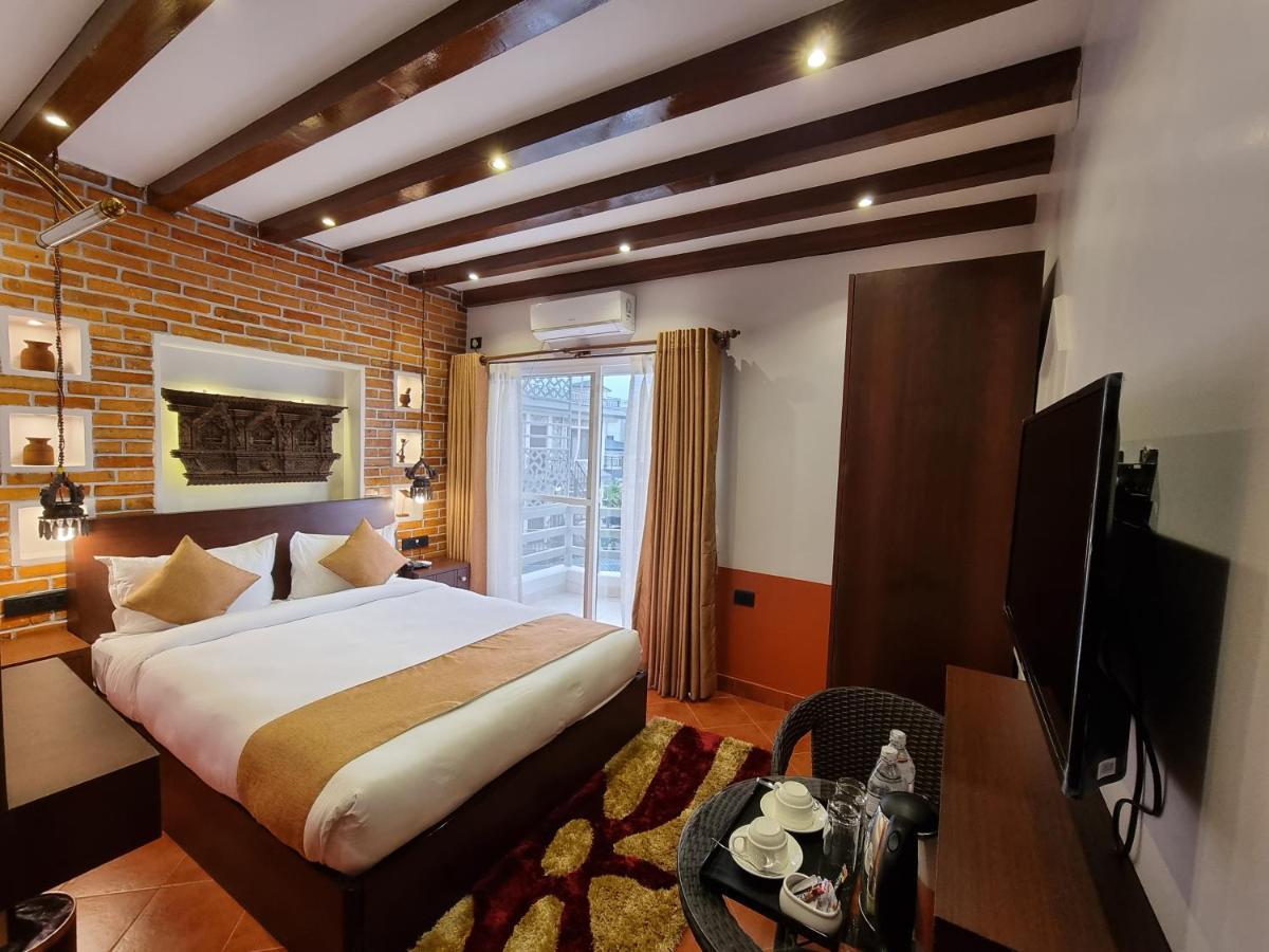 Chautari Boutique Hotel Ποκάρα Εξωτερικό φωτογραφία