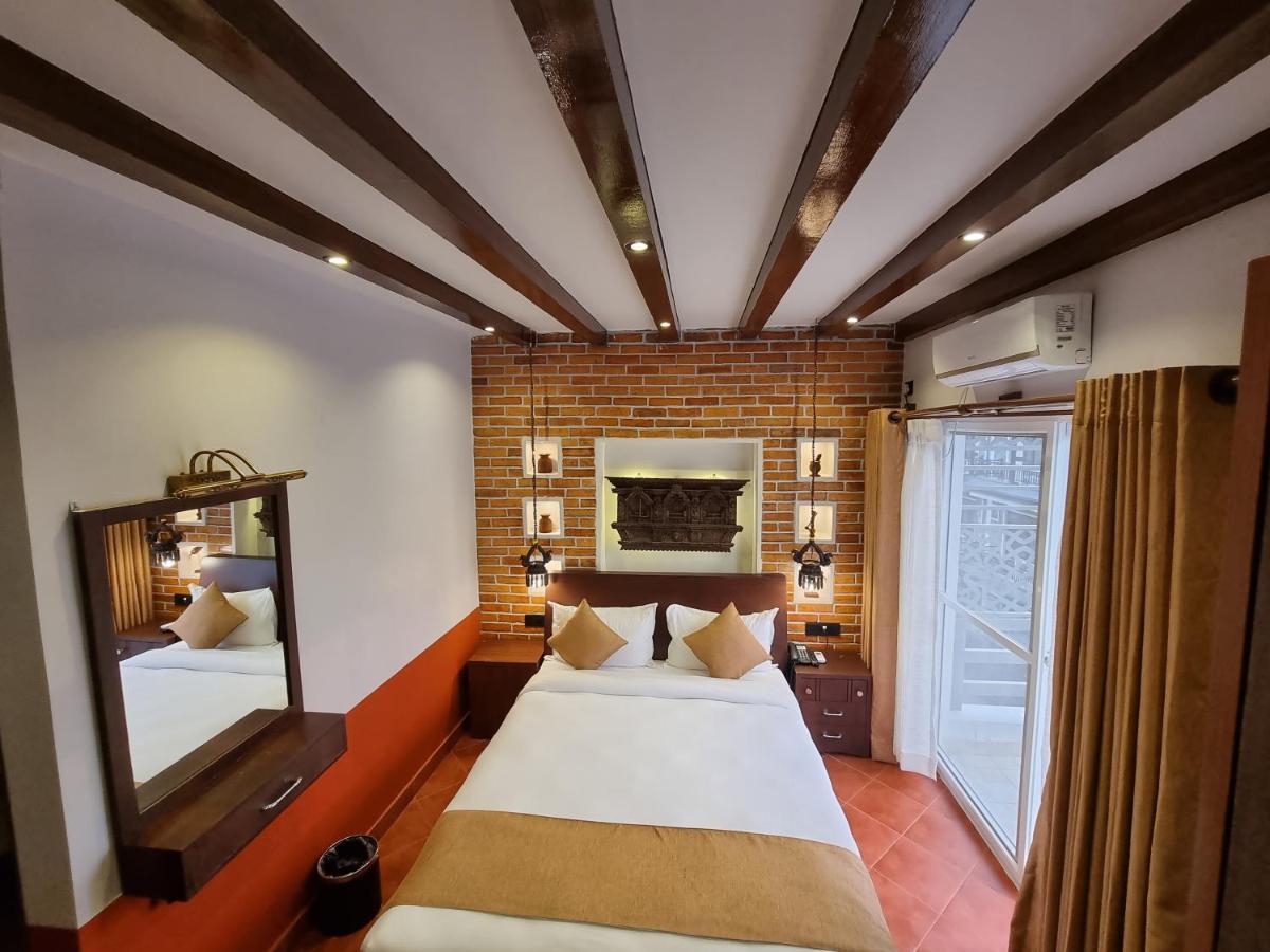 Chautari Boutique Hotel Ποκάρα Εξωτερικό φωτογραφία