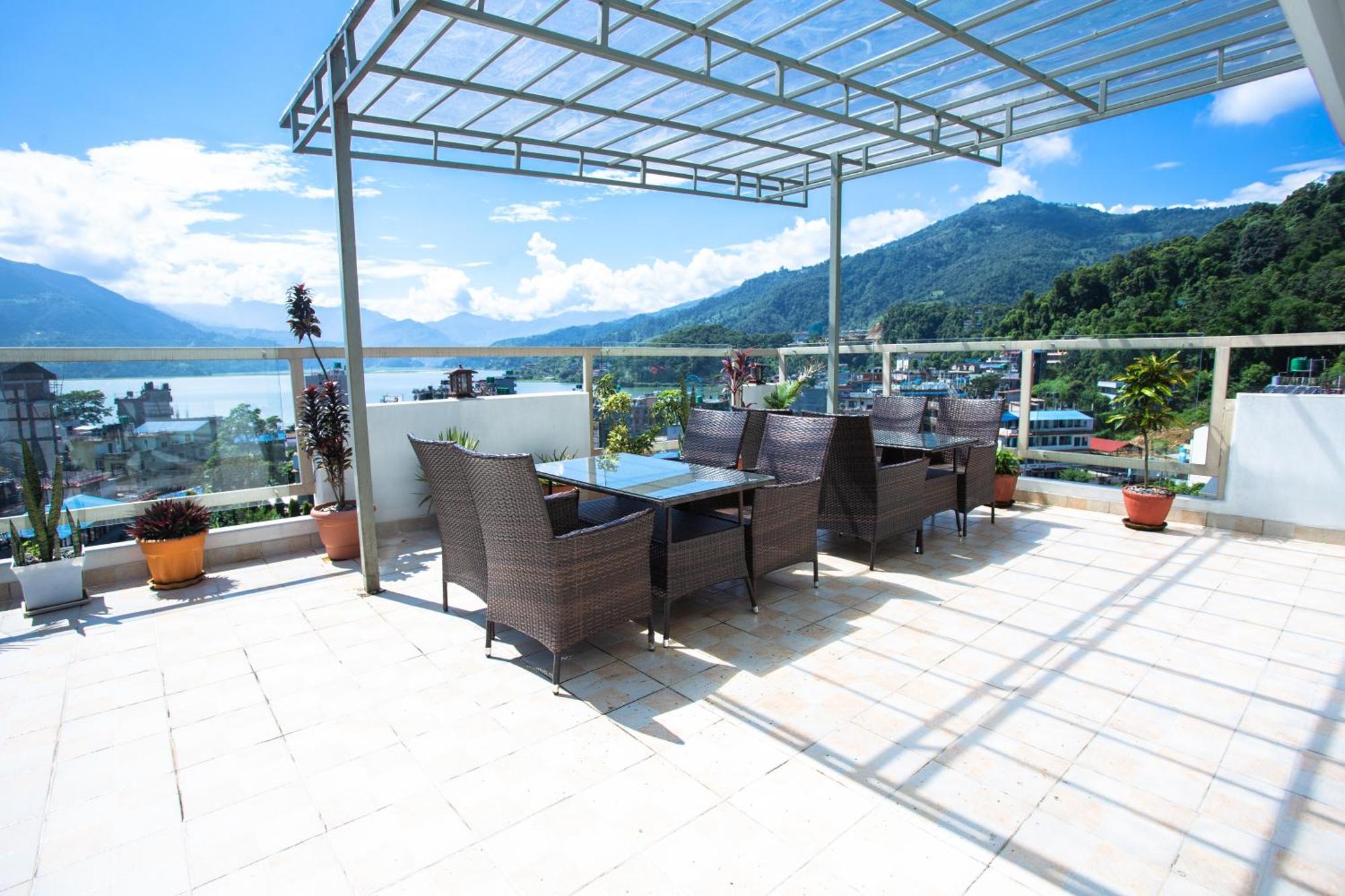 Chautari Boutique Hotel Ποκάρα Εξωτερικό φωτογραφία